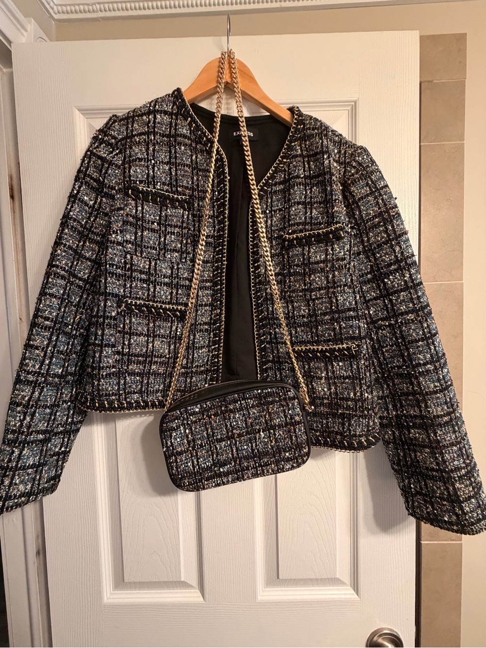 Express Black and Blue Tweed Collarless blazer with matching purse - Picture 2 of 6